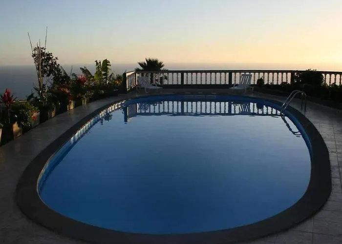 Arcos Grand With Pool