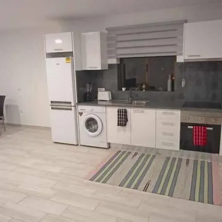 Arcos Grand With Pool *