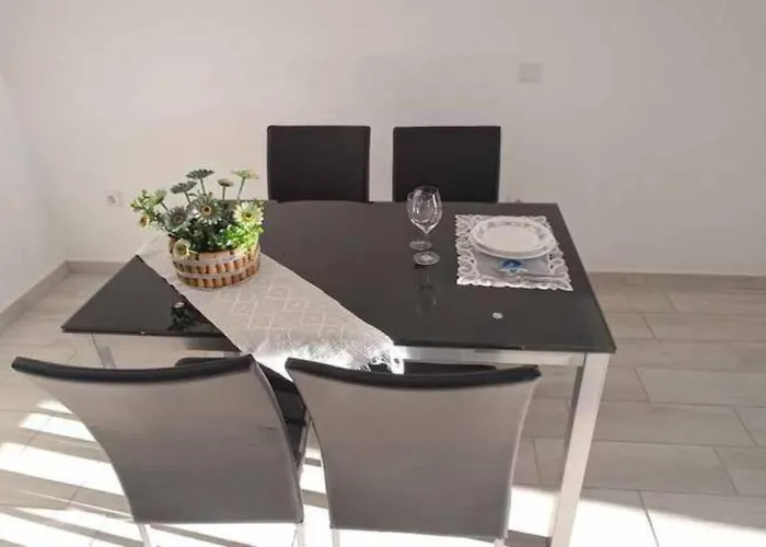 Arcos Grand With Pool * Calheta (Madeira)