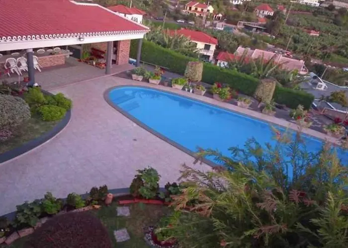 Arcos Grand With Pool 卡列塔